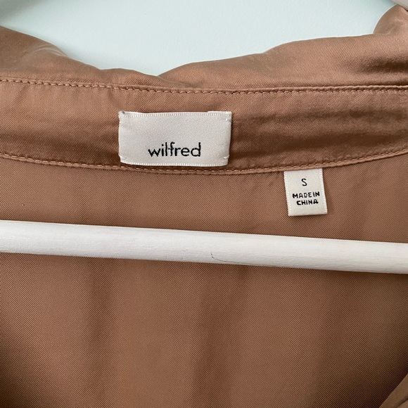 SOLD Wilfred Silk Blouse - Picture 2 of 2